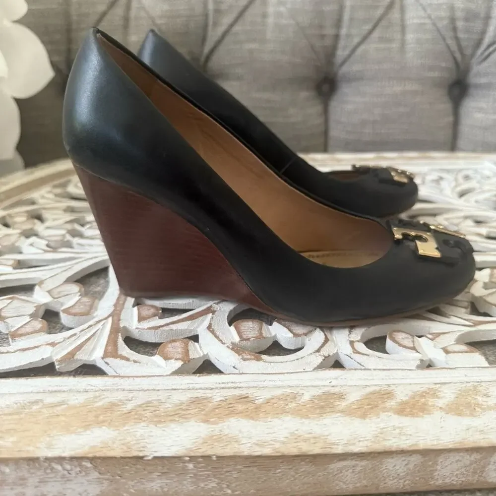 Tory Burch Black Wedge Heels Gold Logo Shoes Women’s 6
